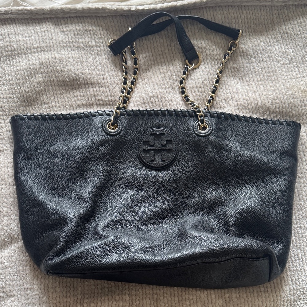 Tory Burch black purse gold hardware